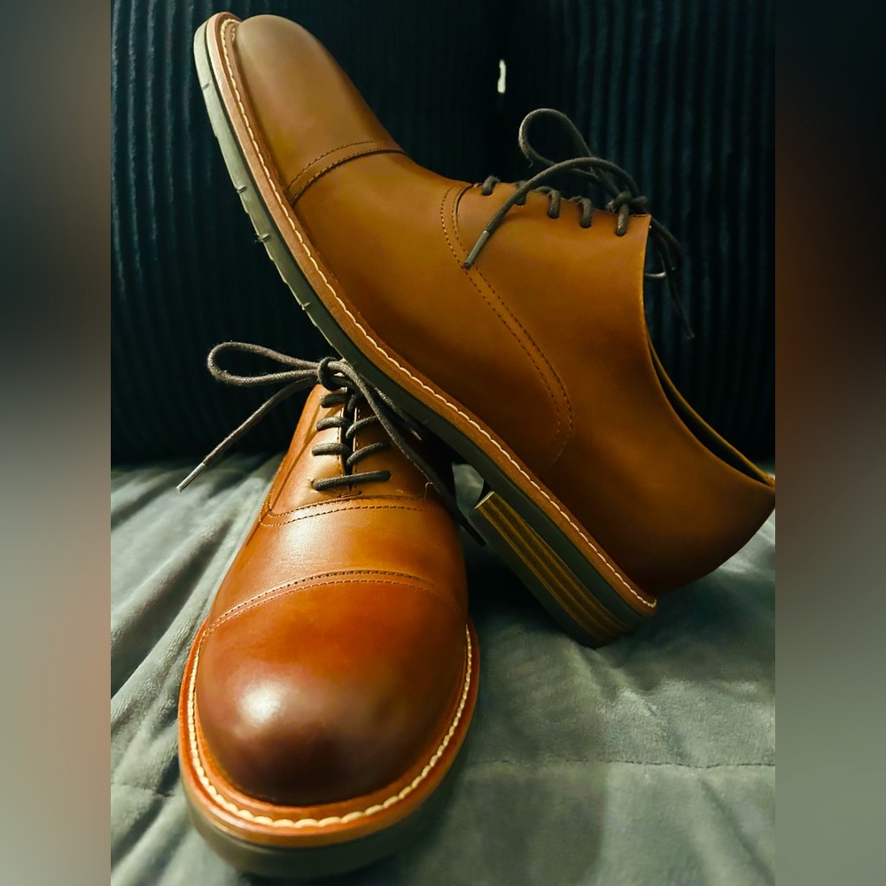 Kenneth Cole Oxford Shoes